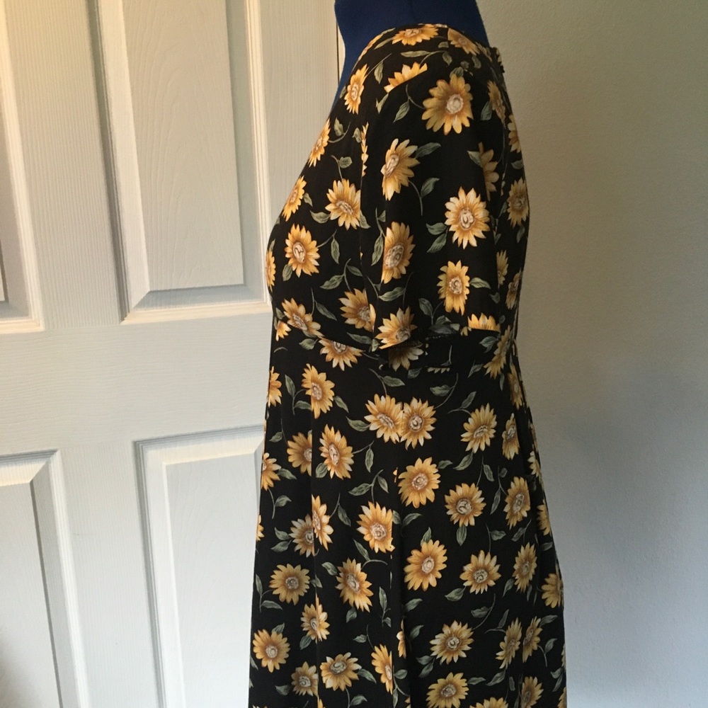 Vintage MsChoice California Sunflower Print Black Floral Mini Dress - Picture 5 of 15